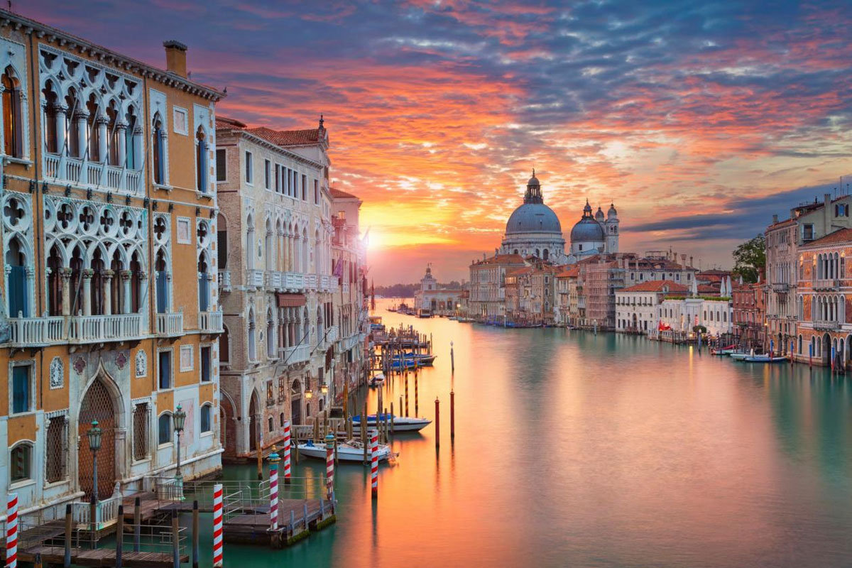 https://www.villasanmartino.info/wp-content/uploads/2020/10/esperienze-venezia.jpg